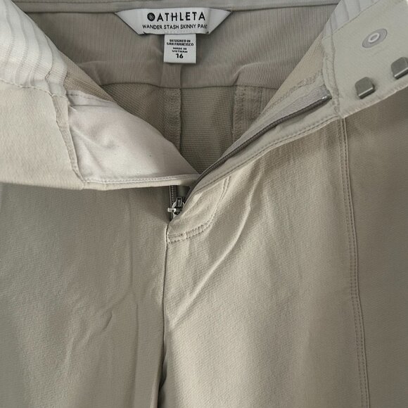 Wander Stash Skinny Pant Sizes 14 & 16 - worn, $25/ea or $40 for both - Picture 6 of 9
